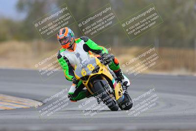 media/Jan-15-2023-SoCal Trackdays (Sun) [[c1237a034a]]/Turn 3 (1115am)/